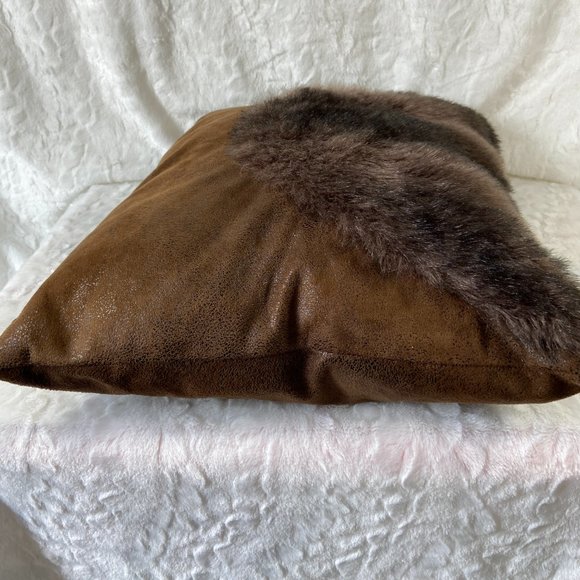 Brown Bear Faux Fur Envelope Pillow Faux leather Rustic Cabin Lodge Decor - Picture 4 of 8